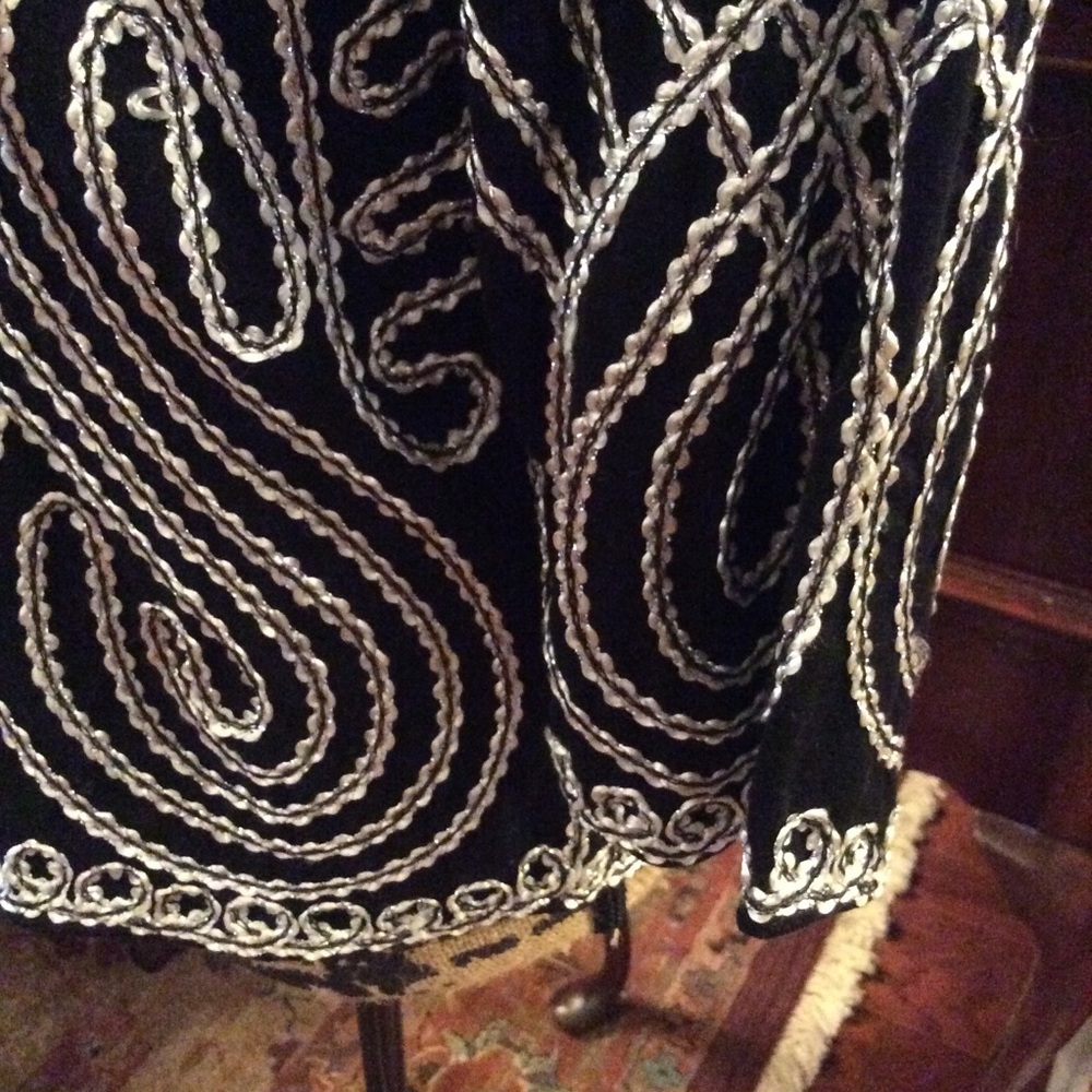 Lauren Michelle black/silver top - Picture 3 of 5